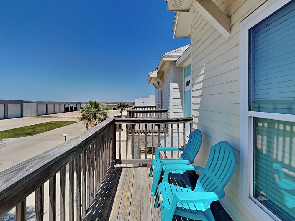 Reel Nauti by Silver Sands Vacation Rentals