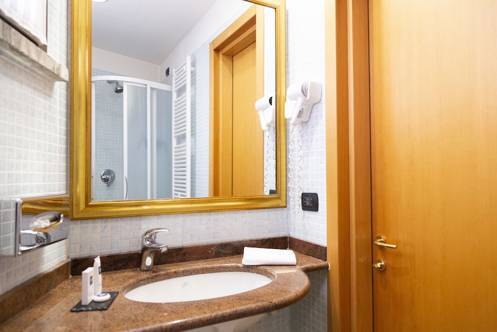 Sesto San Giovanni Vacations - iH Hotels Milano St. John Sesto San Giovanni - Property Image 3