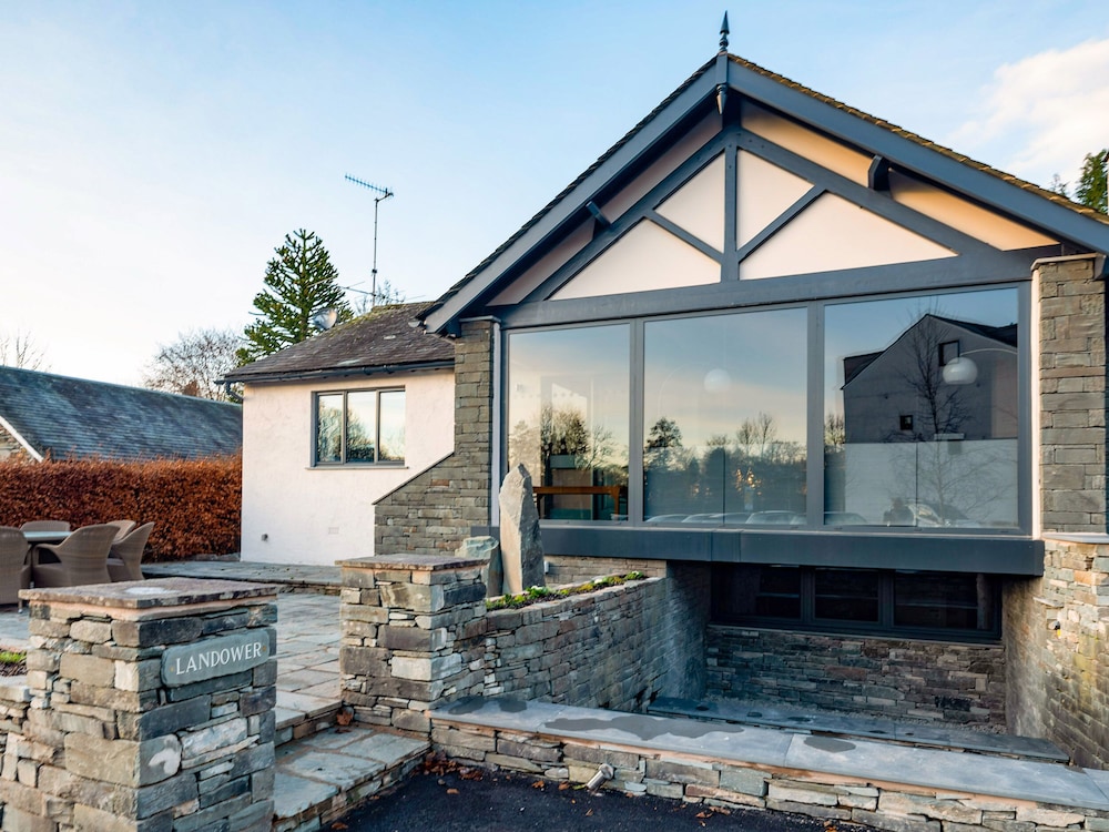 Landower House