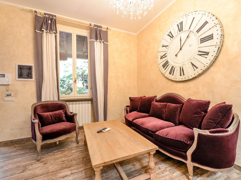Bacall Apartment