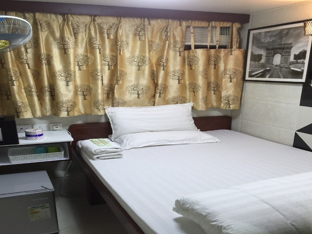Skycity Hostel