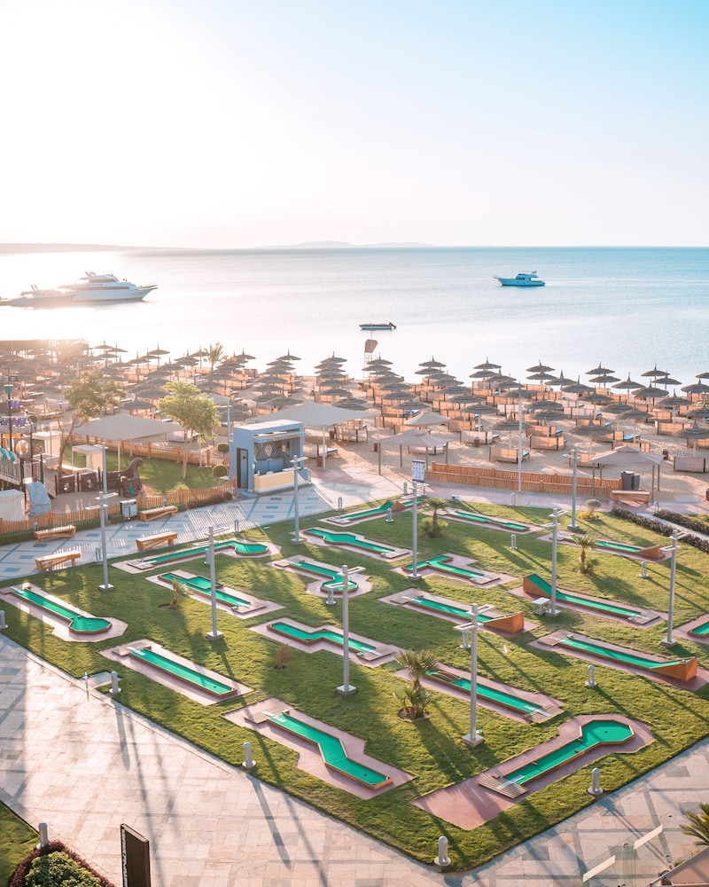 Pickalbatros White Beach Resort - Hurghada