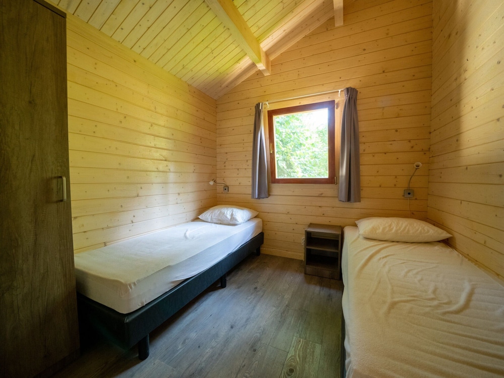 Chalet Near Utrecht With Combimicrowave view 5