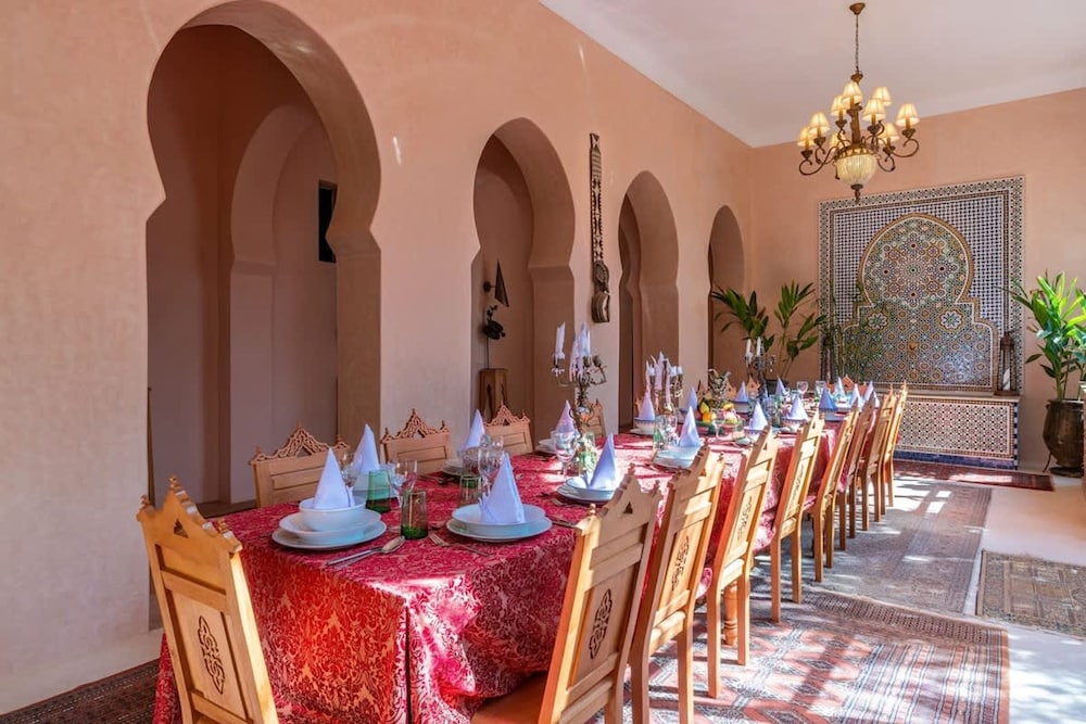 Luxury Villa Pool spa and 5-star Sercice