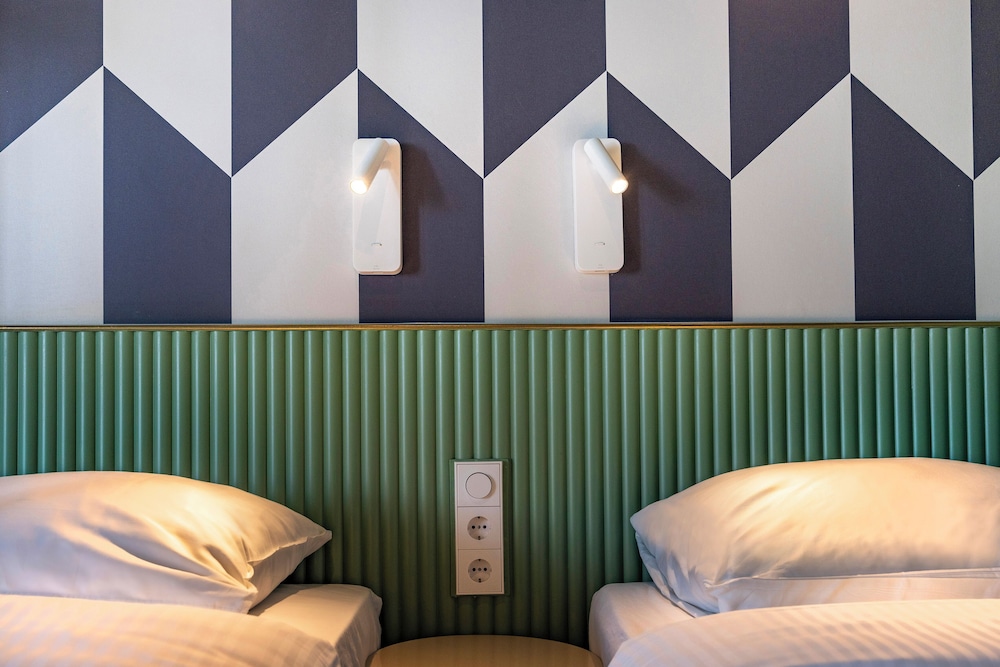 Hotel Tourist Inn
