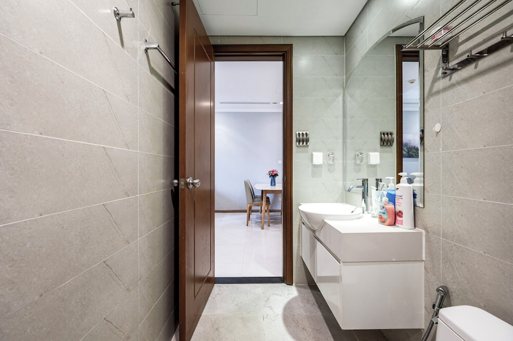 Vinhomes Central Park Apartment by Hava
