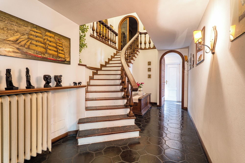 Timeless Escape Villa - Garden and Sea