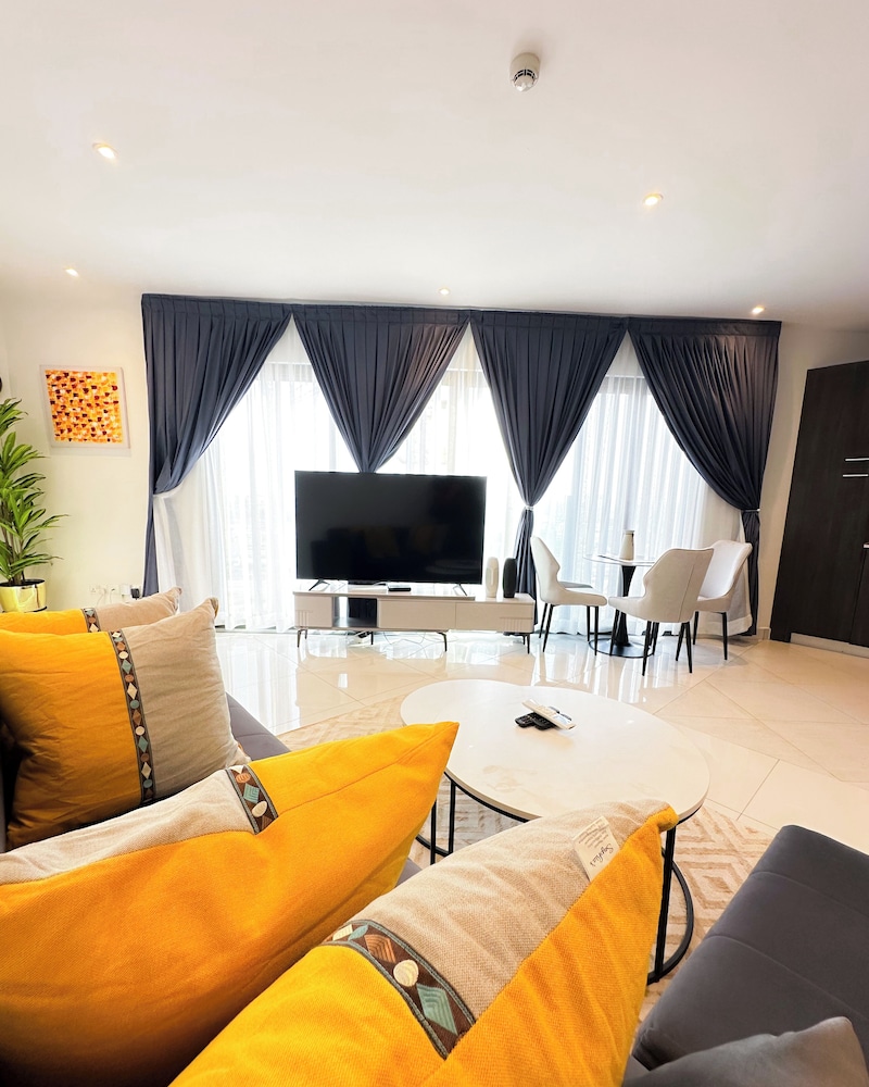 Loxwood House Apartment