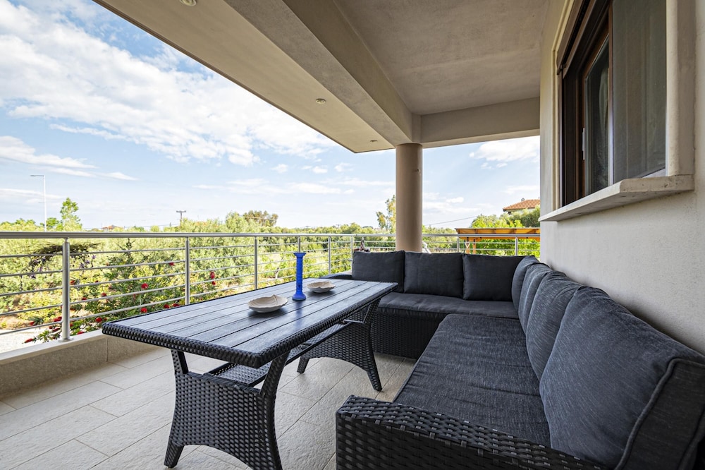 Villa George by Travelpro Services photo 5