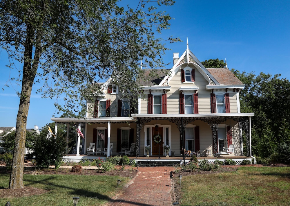 Cypress River Inn & Spa