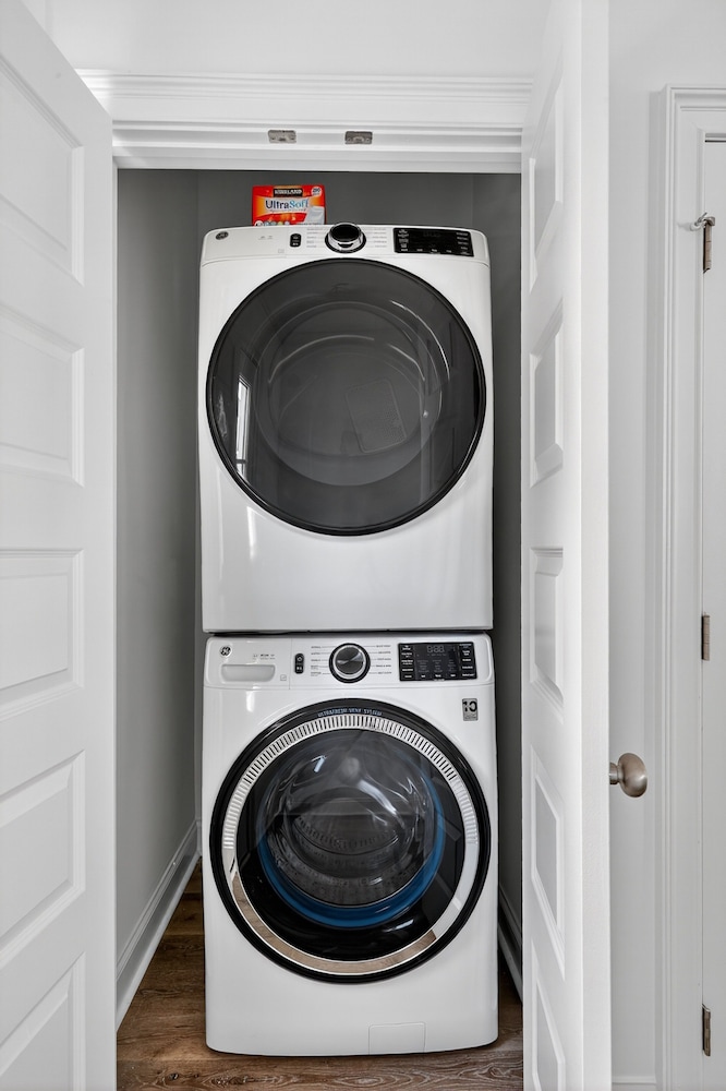 Auburn Gameday Getaway 2 Bedroom Condo