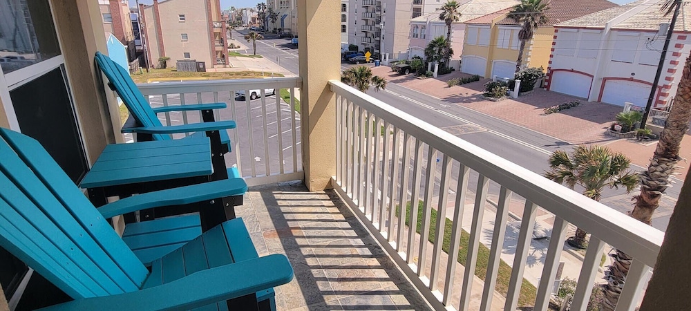 Cora Lee Beachview 2 Bedroom Condo