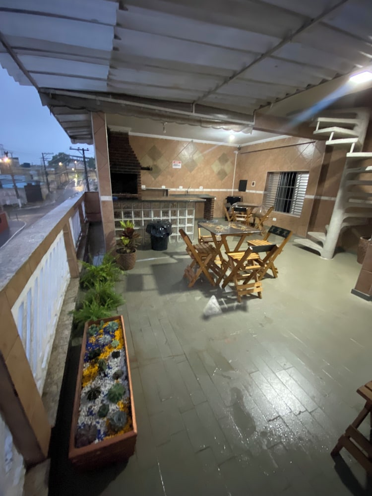 HOSTEL ANPRADO