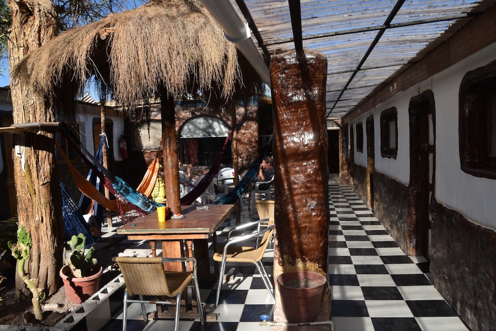Hostal La Florida - Hostel