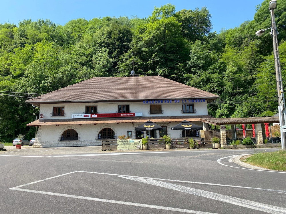 Auberge de la Source view 5