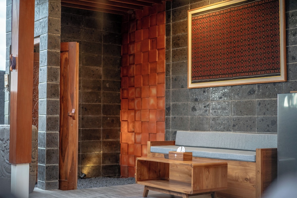 Uma Sari Private Villa