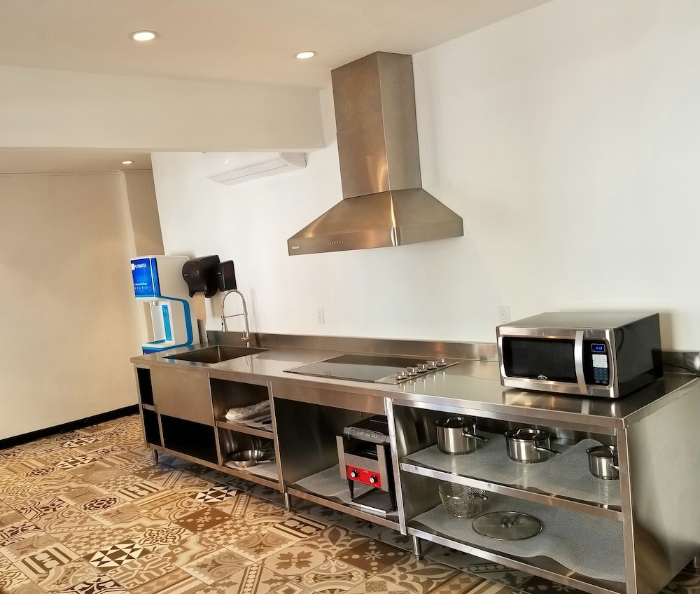 Samesun Hollywood - Hostel