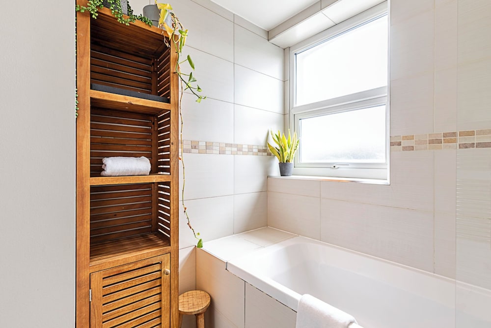 Stylish One Bedroom Apartment