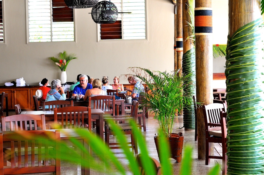 Paradise Cove Resort