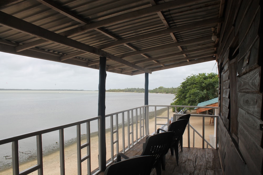 Dinuda Resort