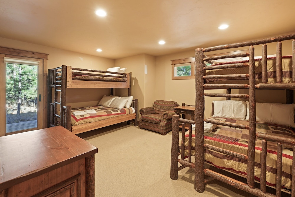 Wallowa 22 4 Bedroom Home