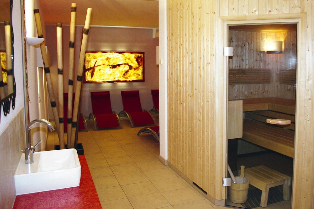 Chalet in Fiss With Sauna and Mountain Views