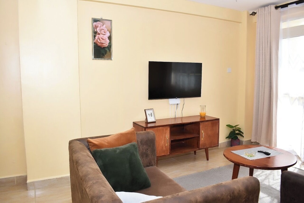 Lux Suites Astra Park Apartments South B