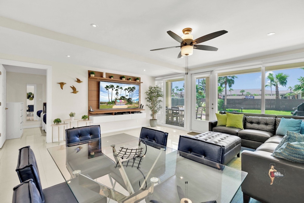Bahia Mar Solare Resort Condos