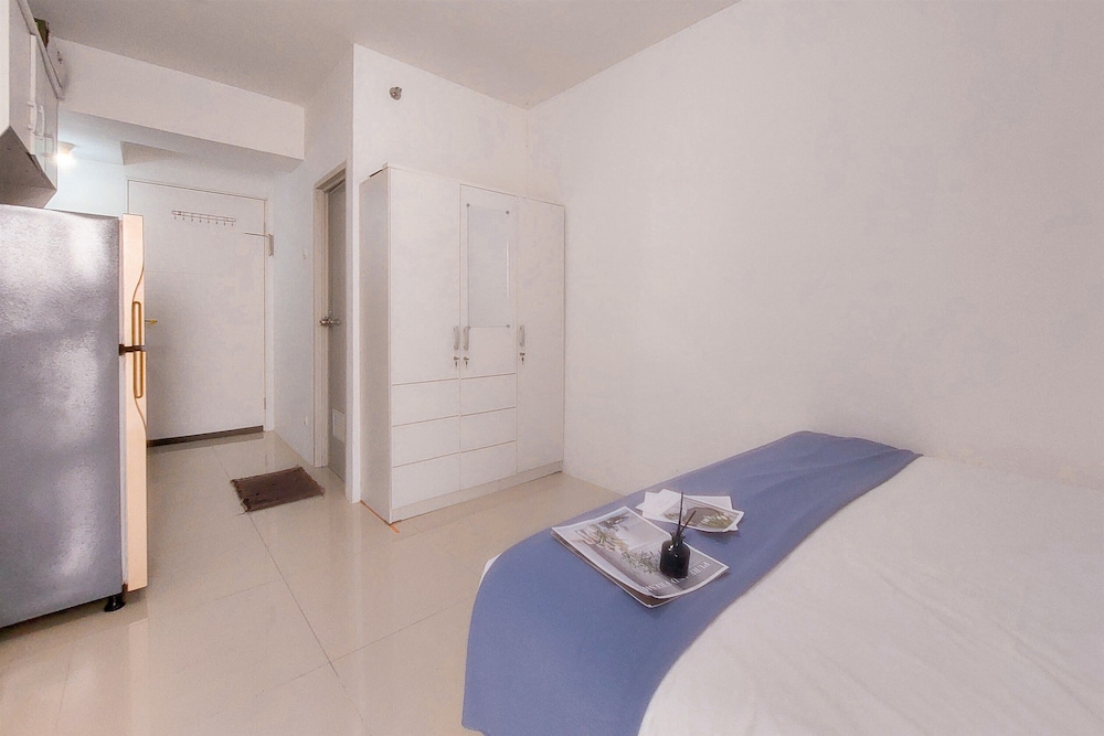Homey and Restful Studio Urbantown Serpong Apartment