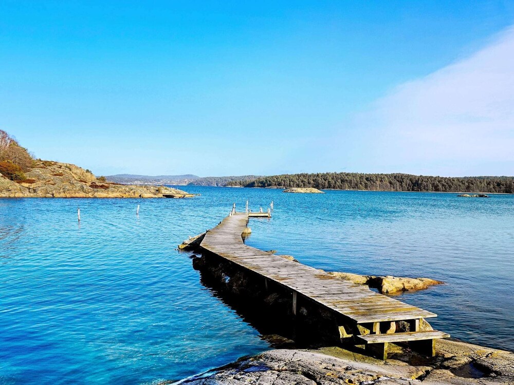 Seaside Charm in Flaton Retreat-by Traum view 5