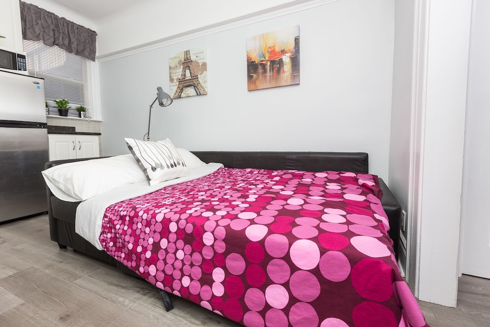 Applewood Suites - The CasaDupont