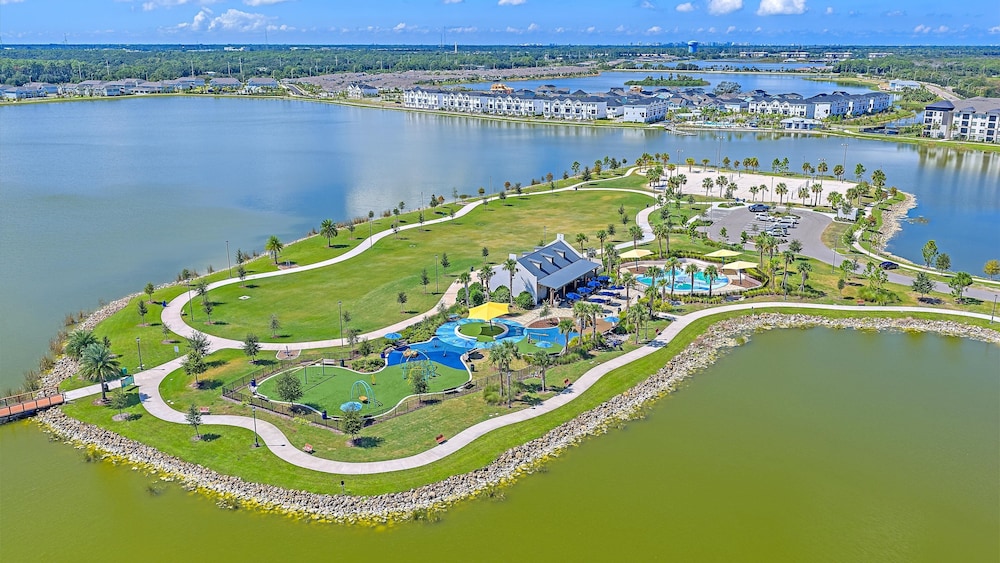 Lazy Days At Waterside 2 Bedroom Townhouse