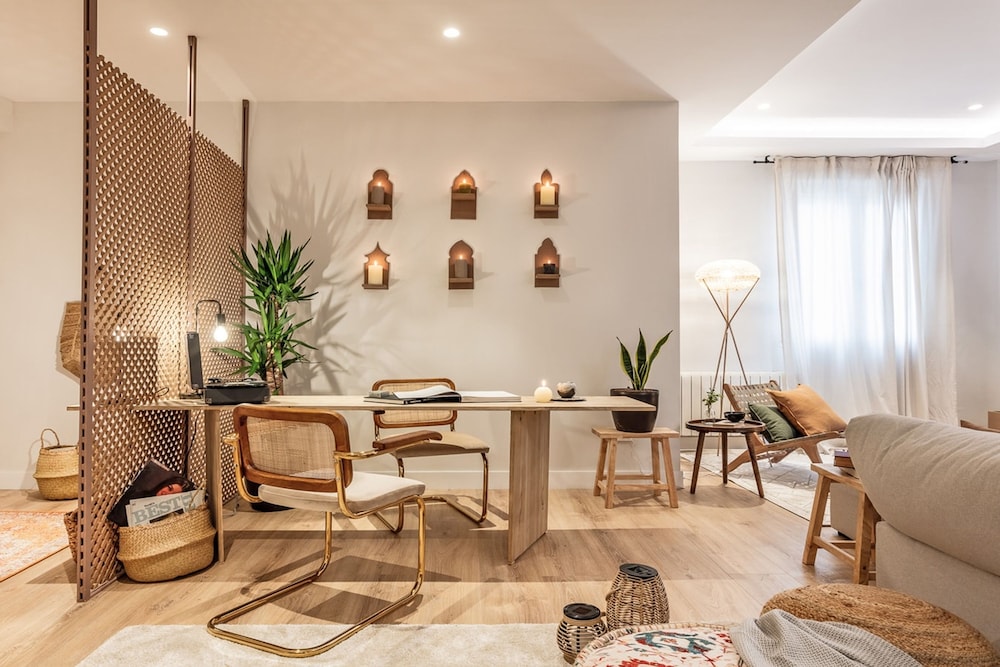 Khamlia - 3 Bedrooms and Balcony in Almagro