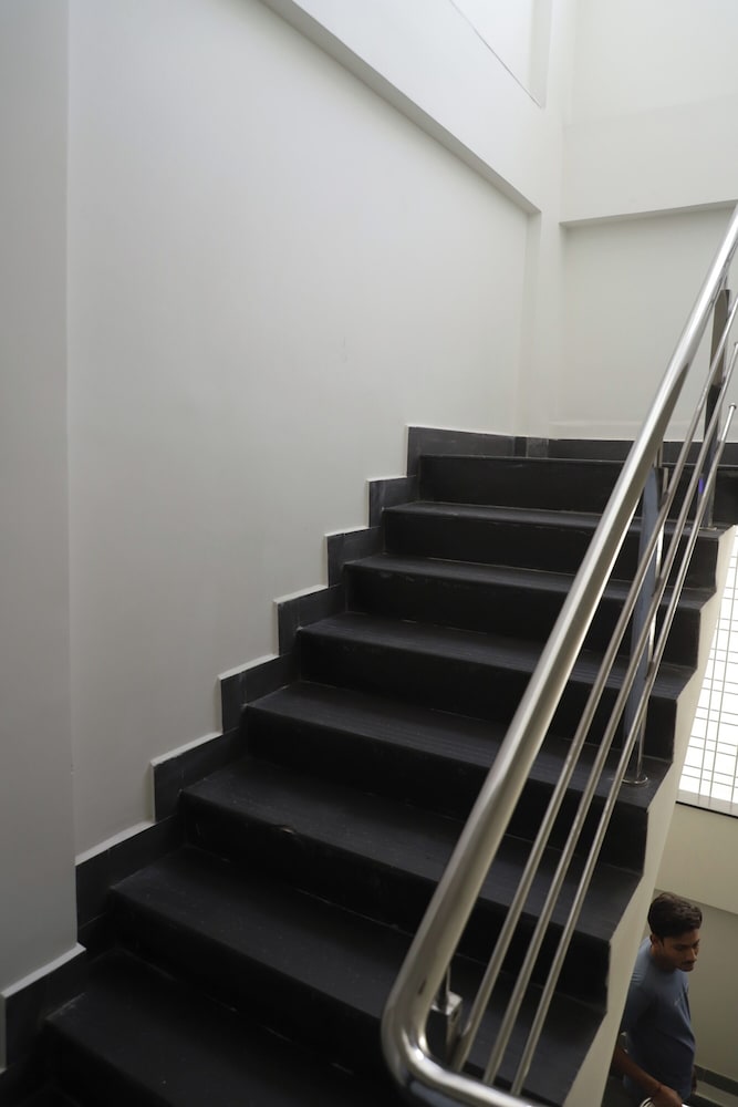 V & U Homestay Sadar