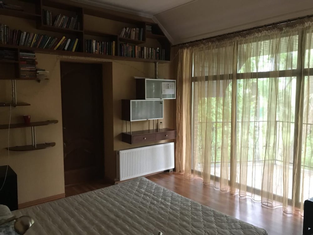 Kiev Accommodation Hotel Service