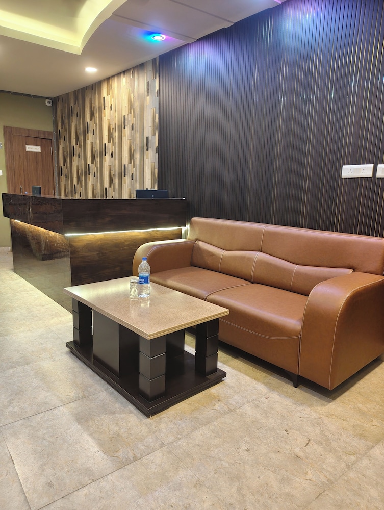 HOTEL ARDENT