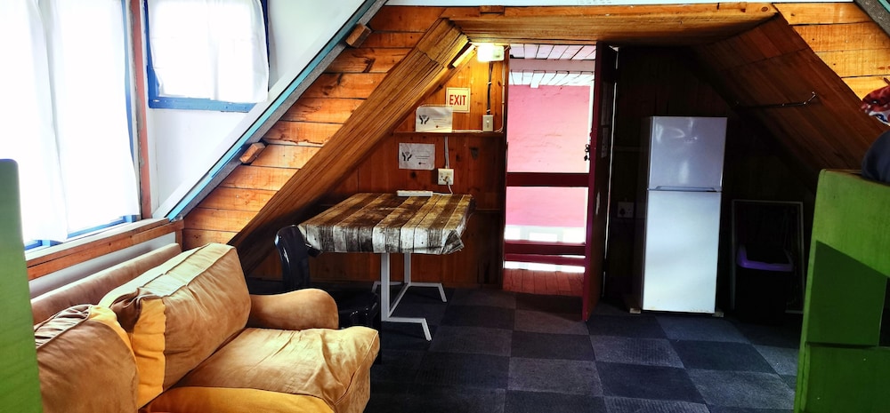 Moonsong Backpackers view 2