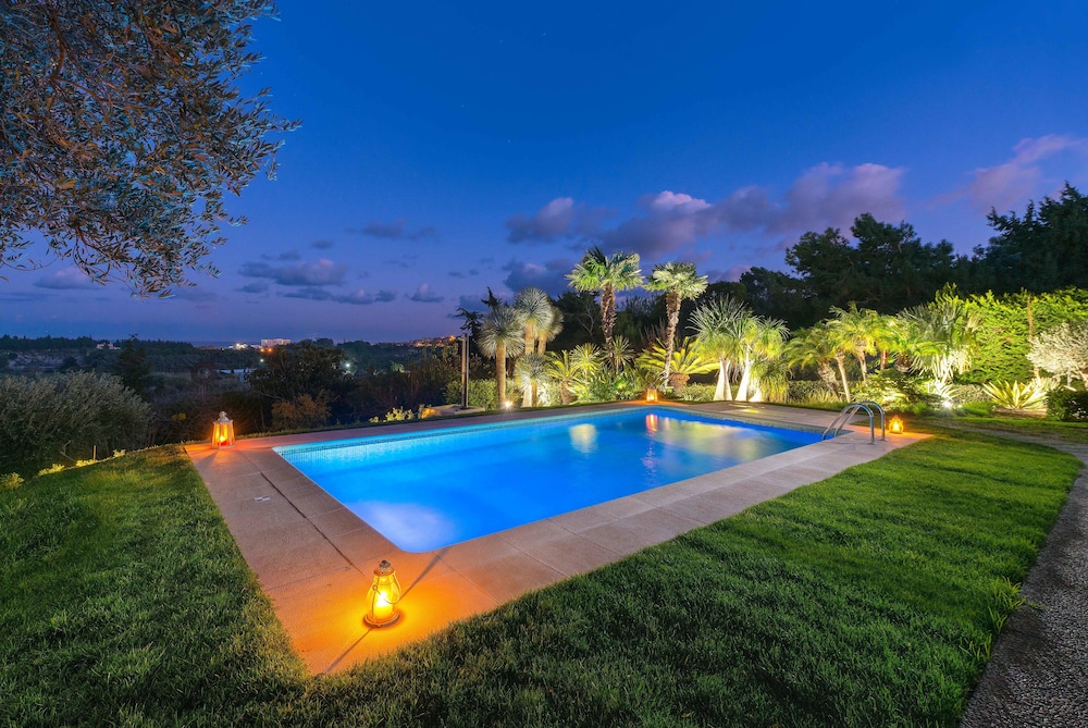 Blue & Green Villa