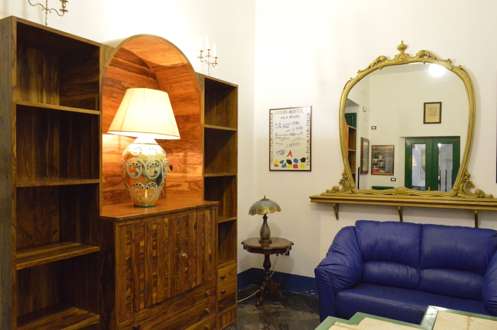Alma Mater B&B