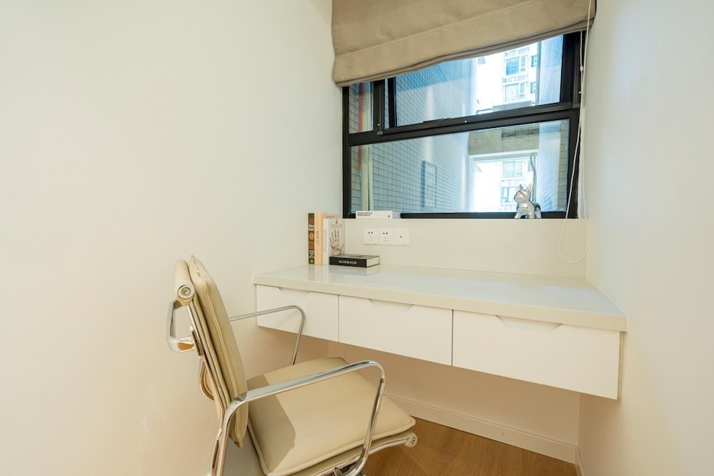 Book and Bed - Xujiahui