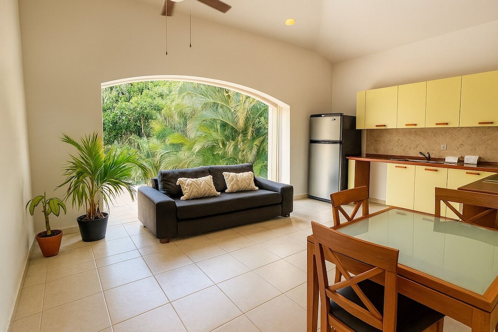 Family Villa Private Pool 3 Min Walk To The Beach