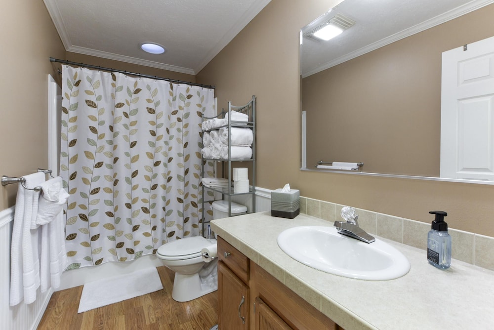 Omaha Vacations - Llama House - Property Image 39