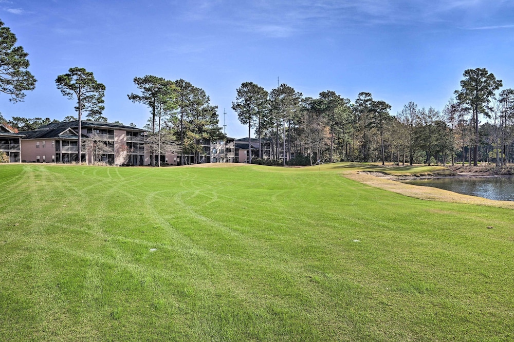 True Blue Golf Resort Condo - 3 Mi to Beach!