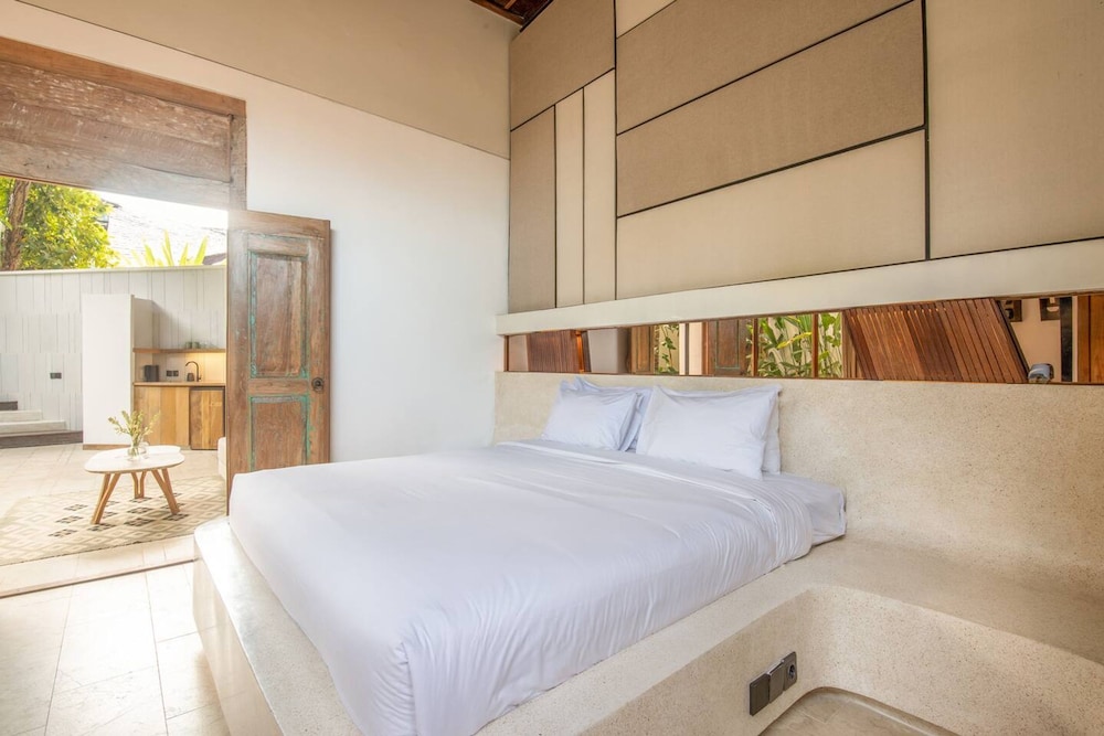 BA Villa 1 Modern 1 BR Villa 800m To Canggu Beach