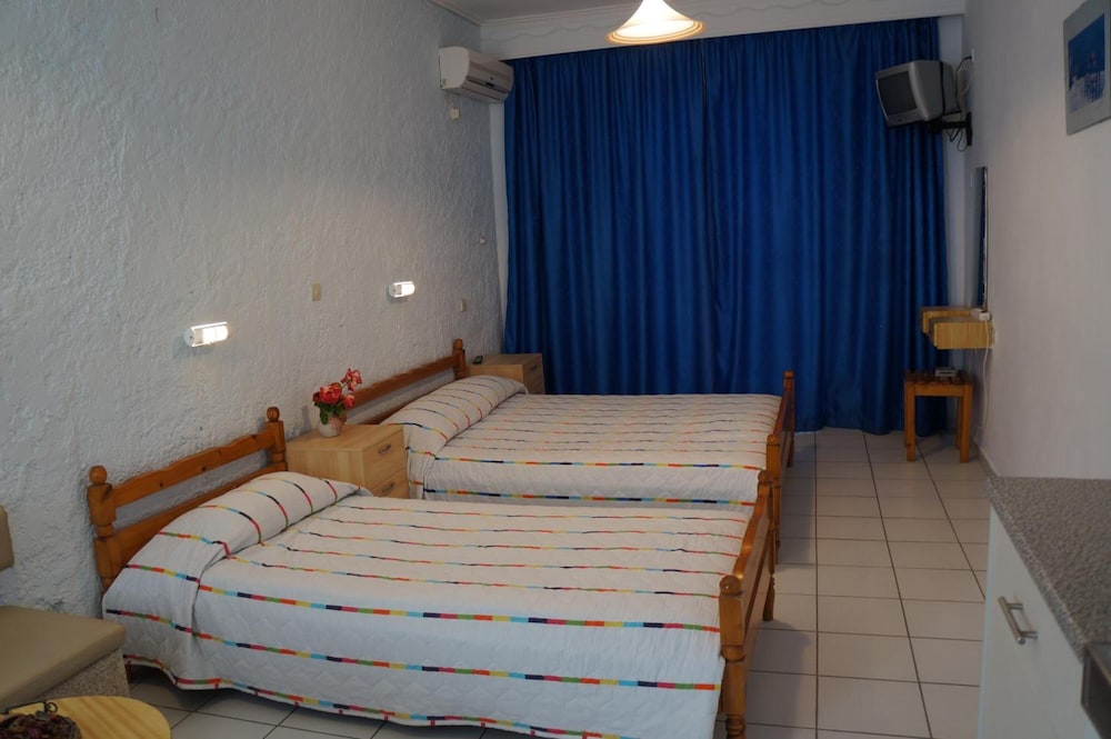 Skoufezis Studios photo 3