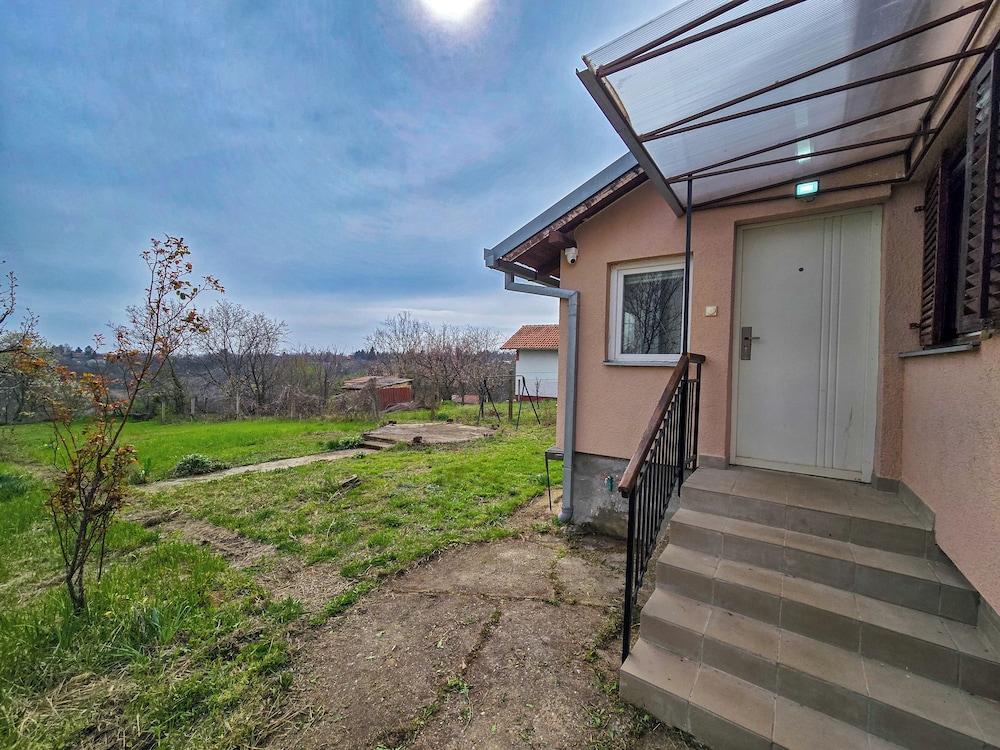 Vila Nera Banstol Cottage