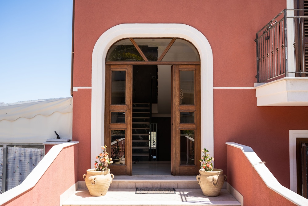 Villa Pollina
