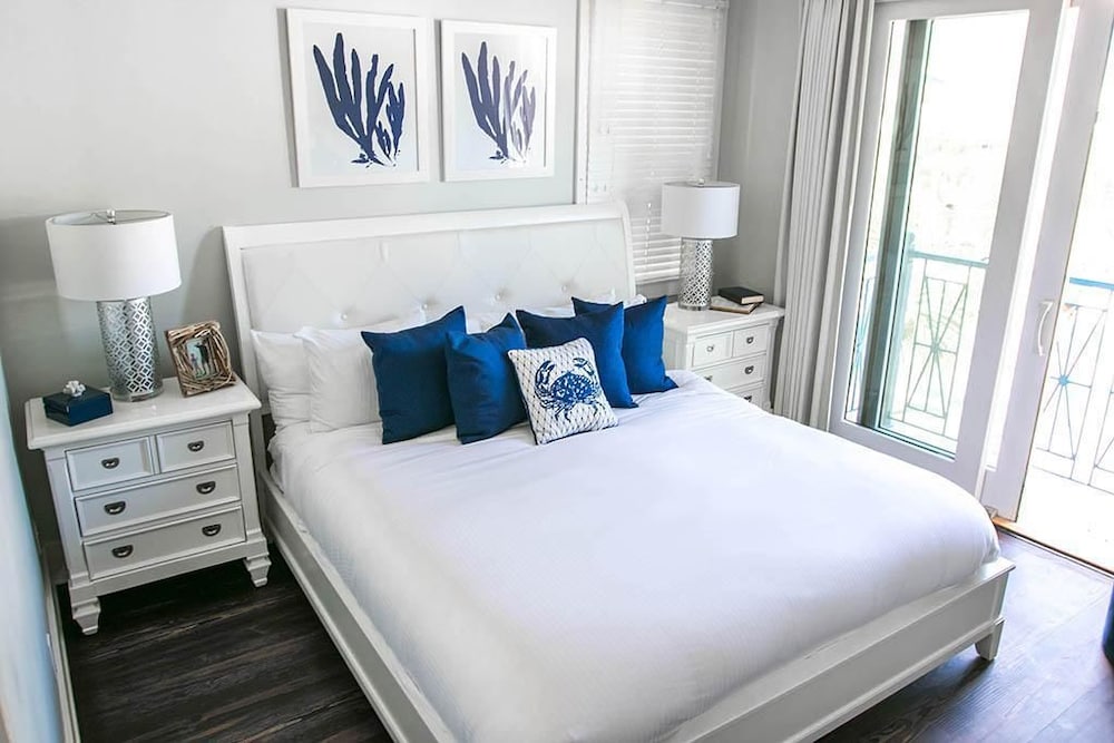Ventanas al Paraiso 5 Bedroom Holiday Home by Five Star Properties