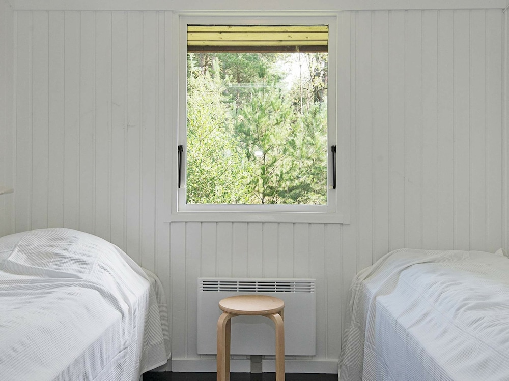 6 Person Holiday Home in Albaek