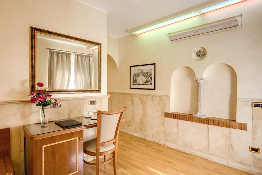 Pantheon Rooms